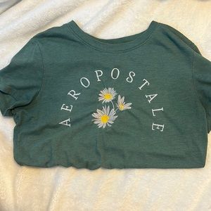 aeropostale women’s large non-crop short sleeve graphic tee